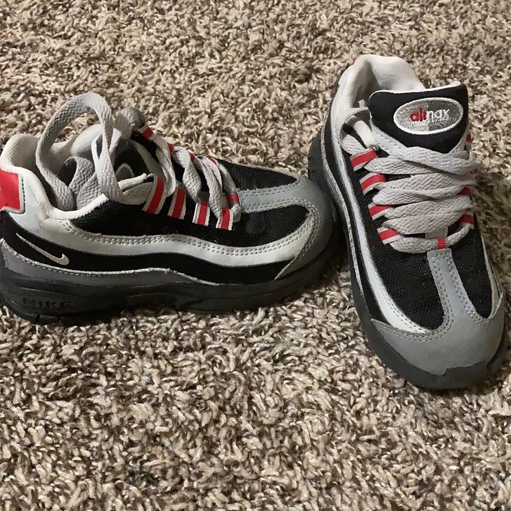 Kids shoes